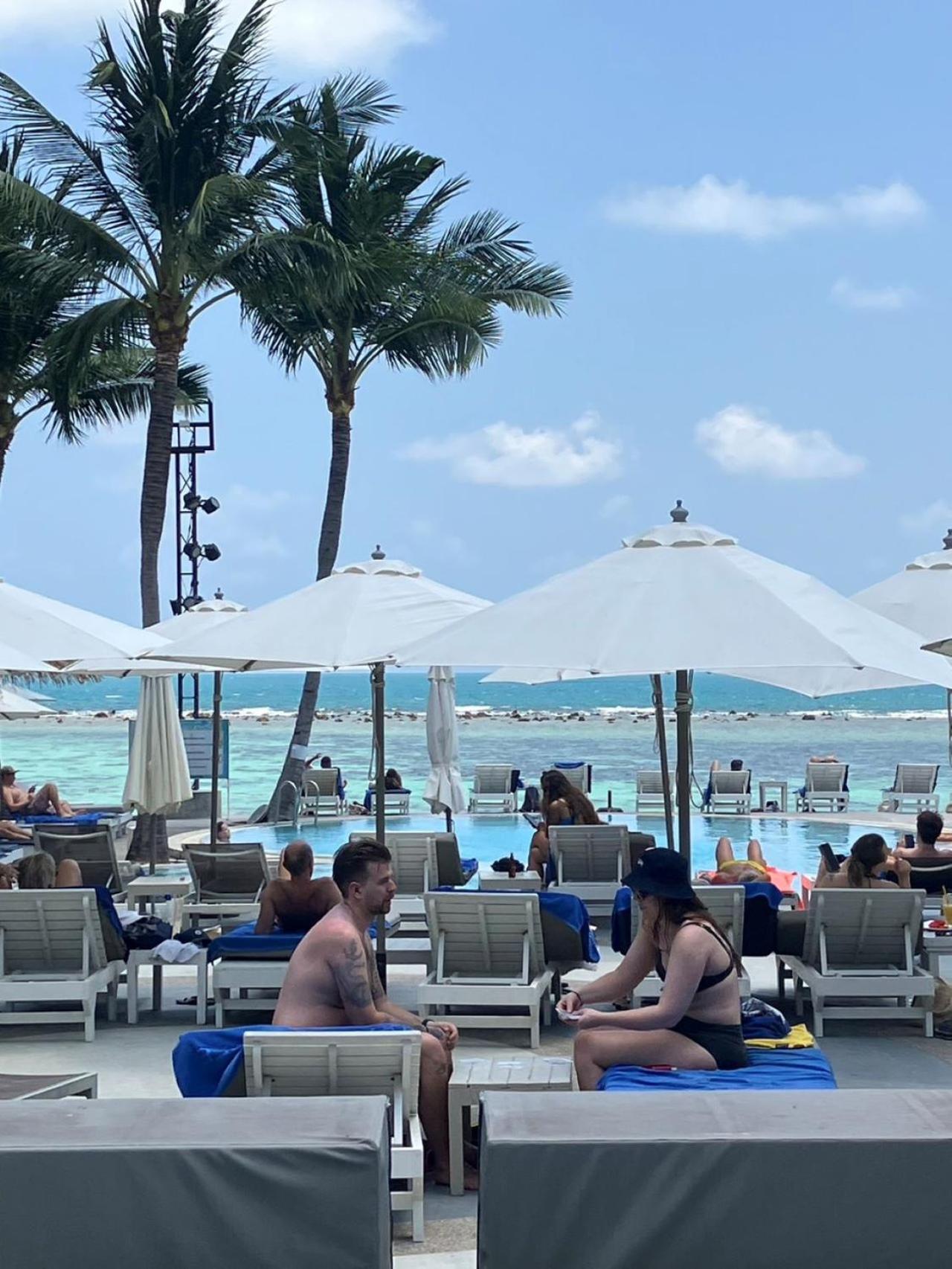 苏梅岛康鲍海滩酒店 外观 照片