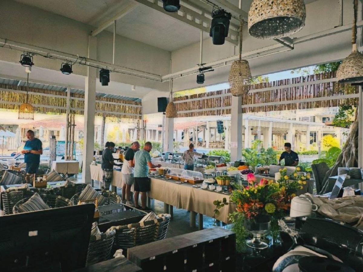 苏梅岛康鲍海滩酒店 外观 照片